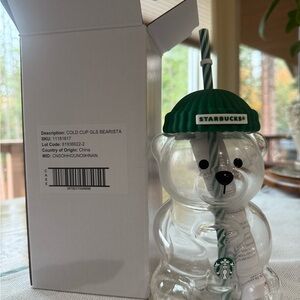 🧸 2025 Holiday Starbucks Bearista Cup with Green Hat